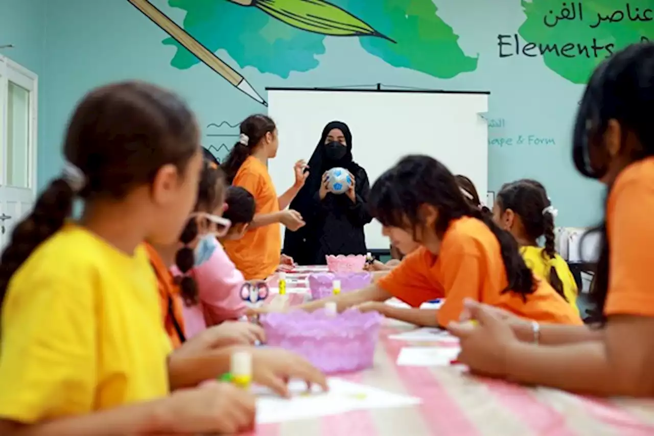 مخيم «أطفال الشارقة» يستقطب 2040 طفلاً