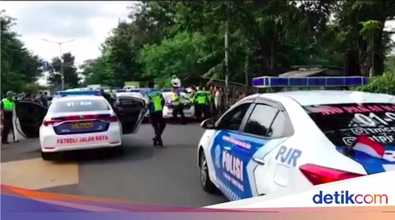 Pengemudi Berpelat 'RFH' yang Tabrak Polisi Jadi Tersangka