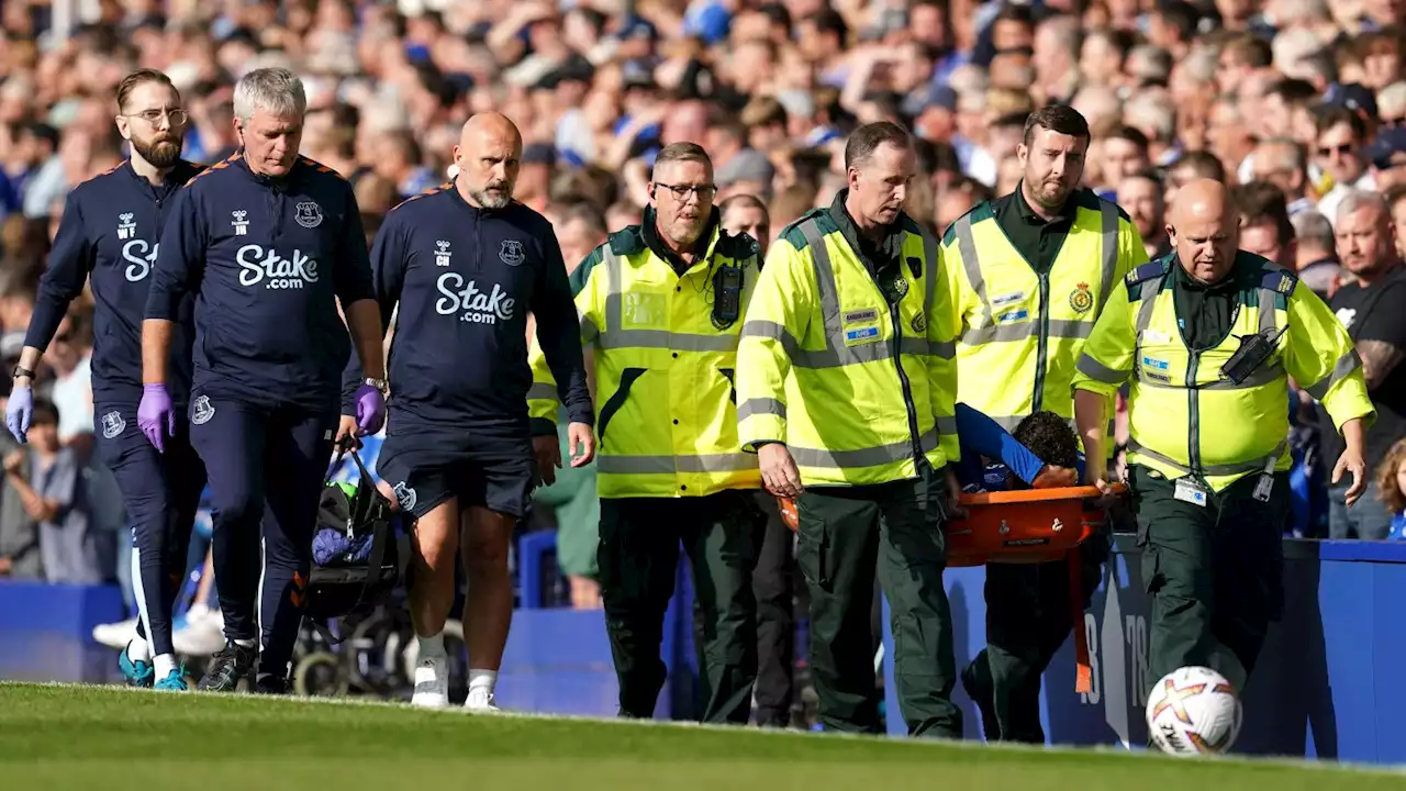 Everton boss Lampard reveals extent of Godfrey injury; Tuchel says a 'win is a win'