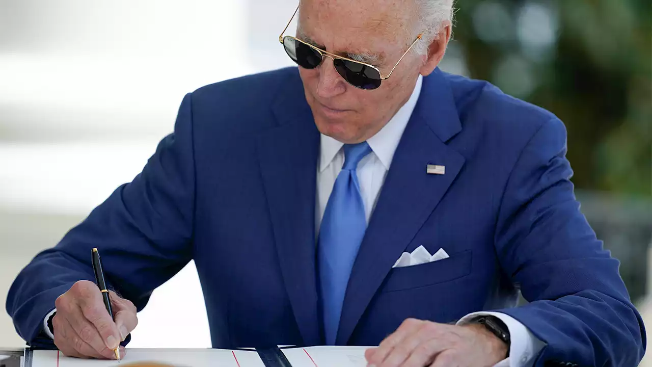 Biden tests negative for COVID-19, will continue isolation until second negative test