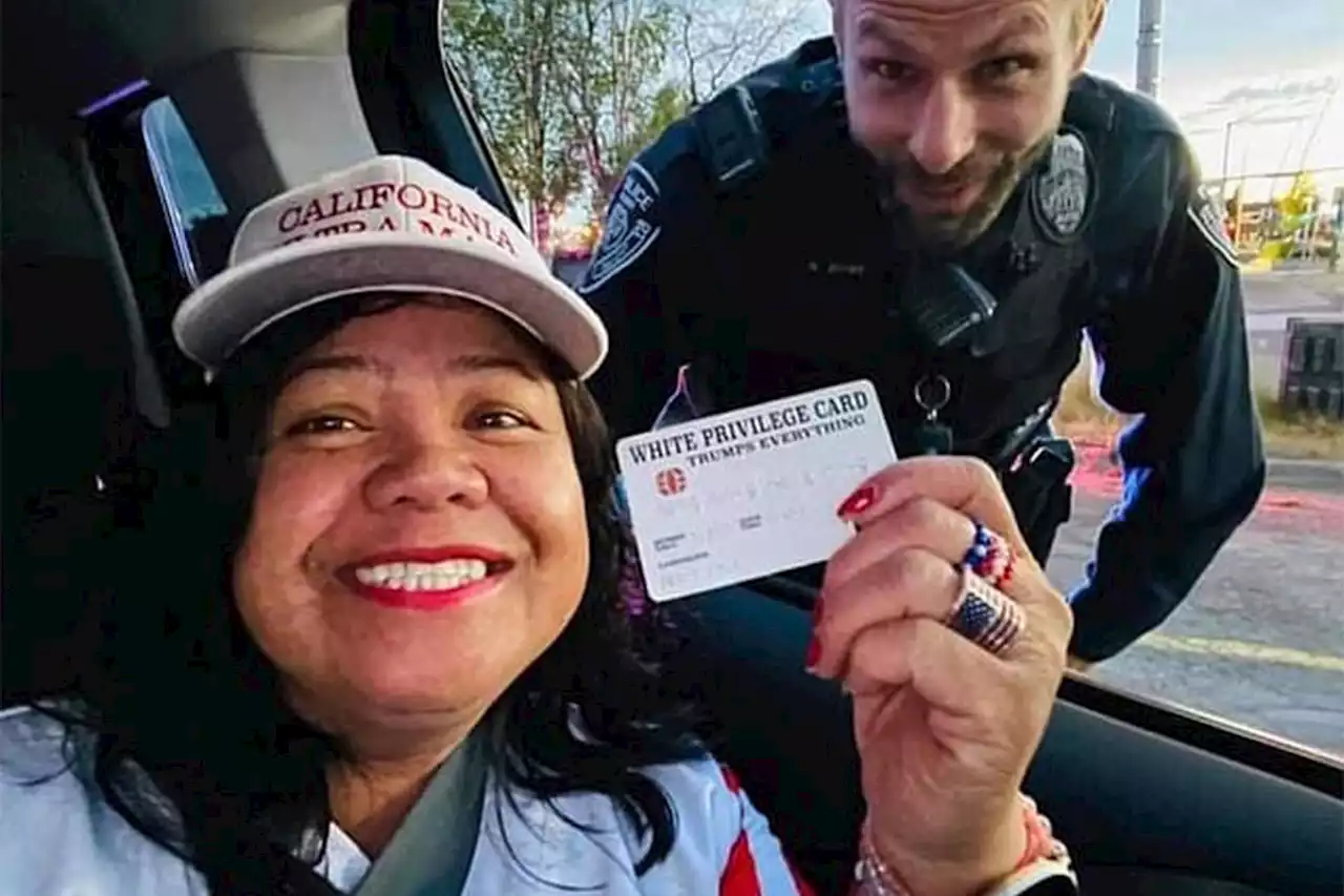 Woman shows cops ‘white privilege’ card instead of license in Alaska traffic stop