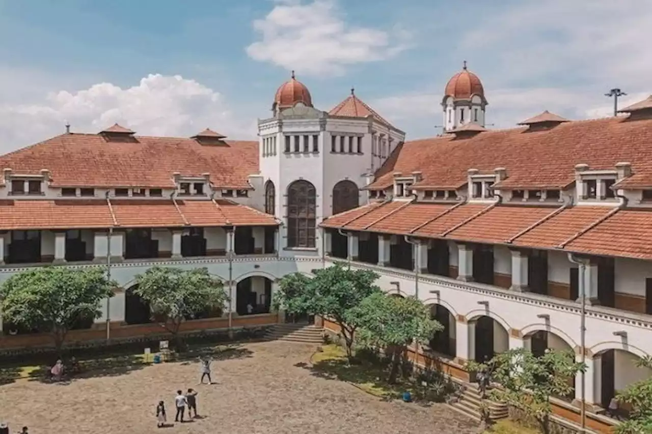 Sejarah Lawang Sewu, Bangunan yang Jadi Saksi Bisu Pertempuran Lima Hari di Semarang - Pikiran-Rakyat.com