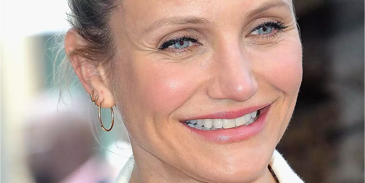 Cameron Diaz, 49, Shares Her Favorite ‘Moisturizing and Firming’ Highlighter