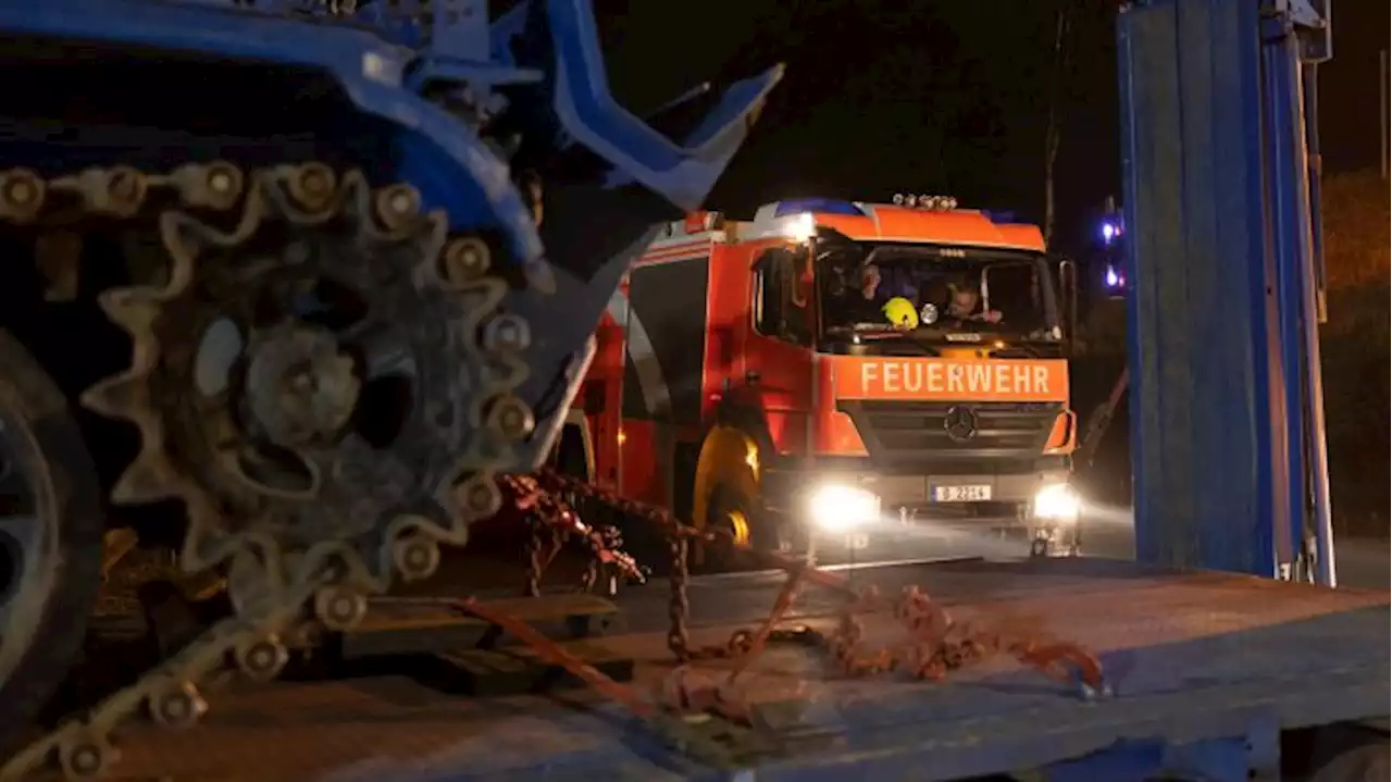 Feuer weiter nicht unter Kontrolle - Bahn ab Montag wieder im Fahrplan