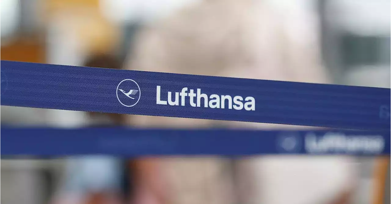 Worst flight chaos over, Lufthansa board member tells Funke media