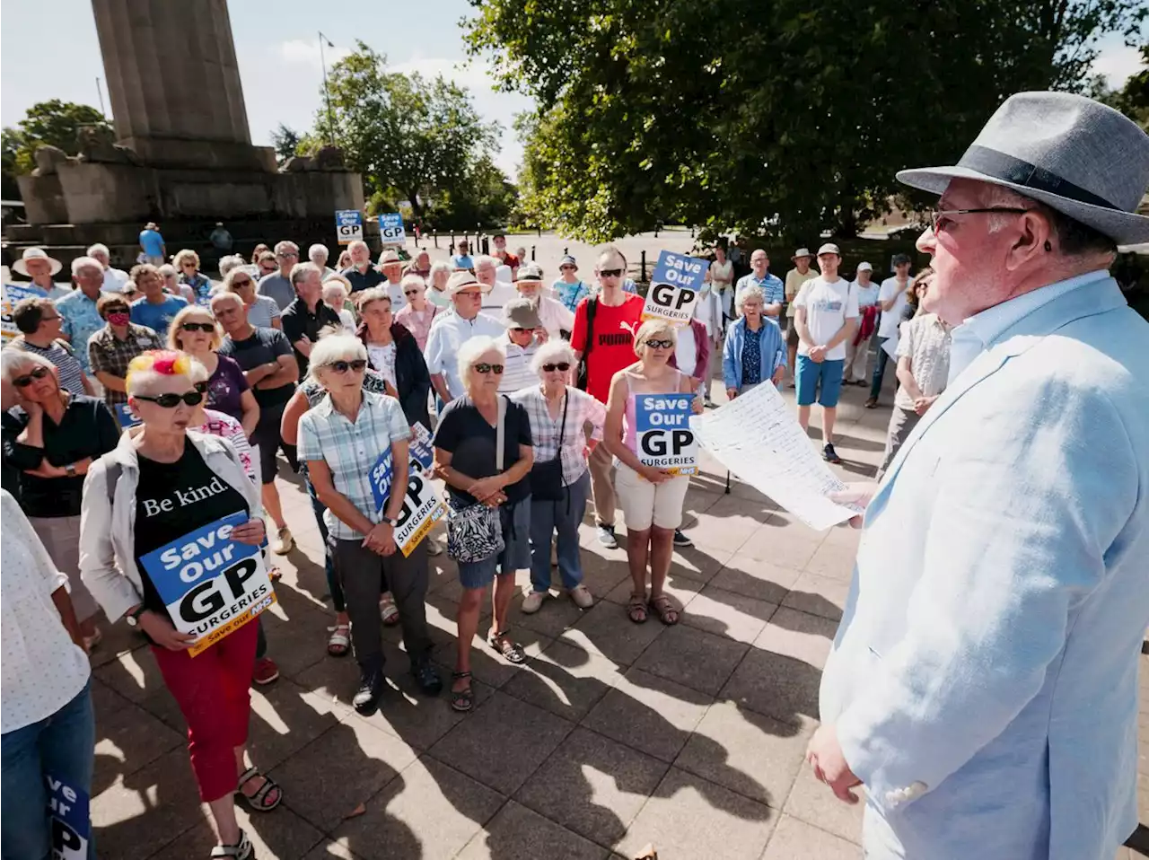 Moving Shrewsbury GPs into health hub would 'run down services' in the town