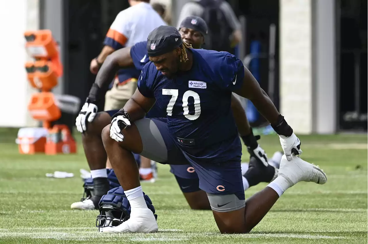 Braxton Jones Bears' Left Tackle of Future?