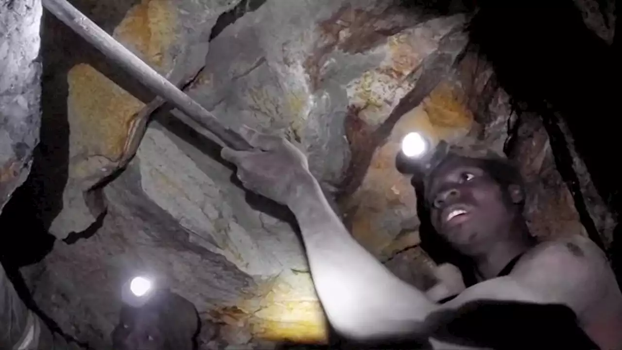 Fresh attacks target illegal miners in South Africa