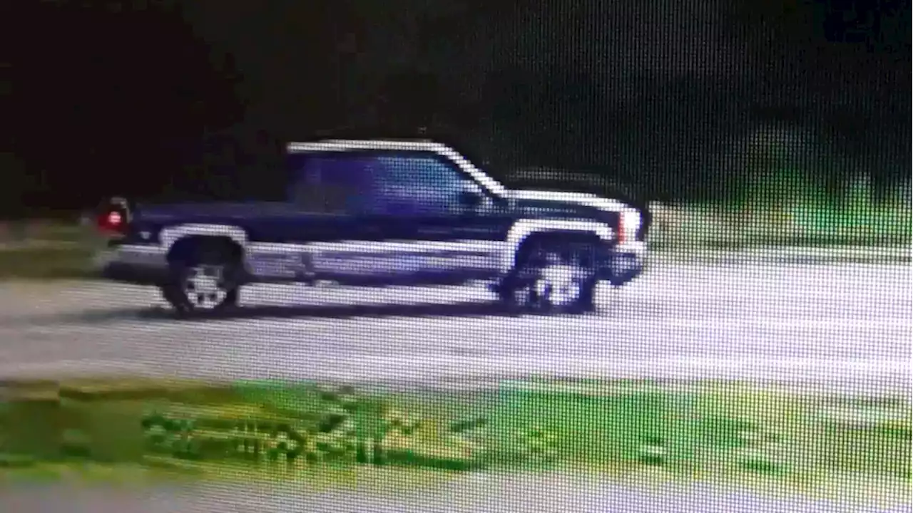 OPP looking for driver involved in big paint spill in Petawawa, Ont.