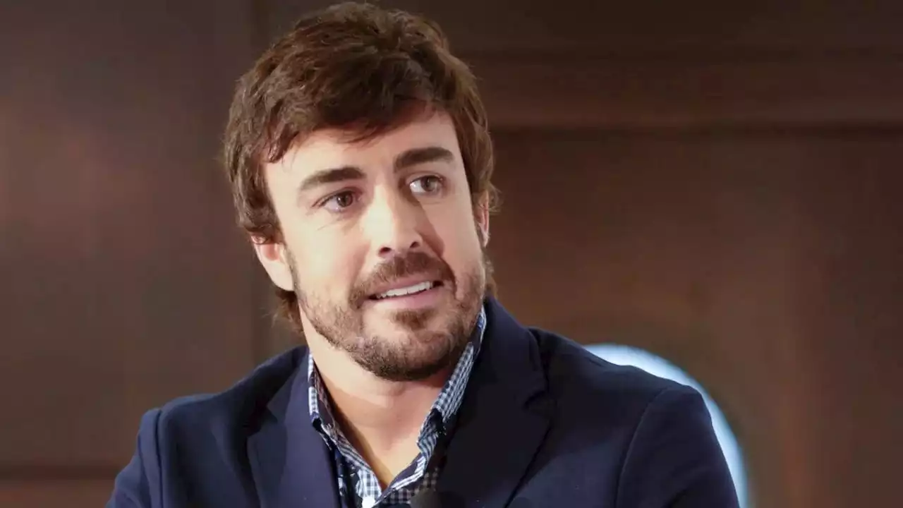 Rol desconocido: el día que Fernando Alonso llegó a la pantalla grande junto a varios campeones
