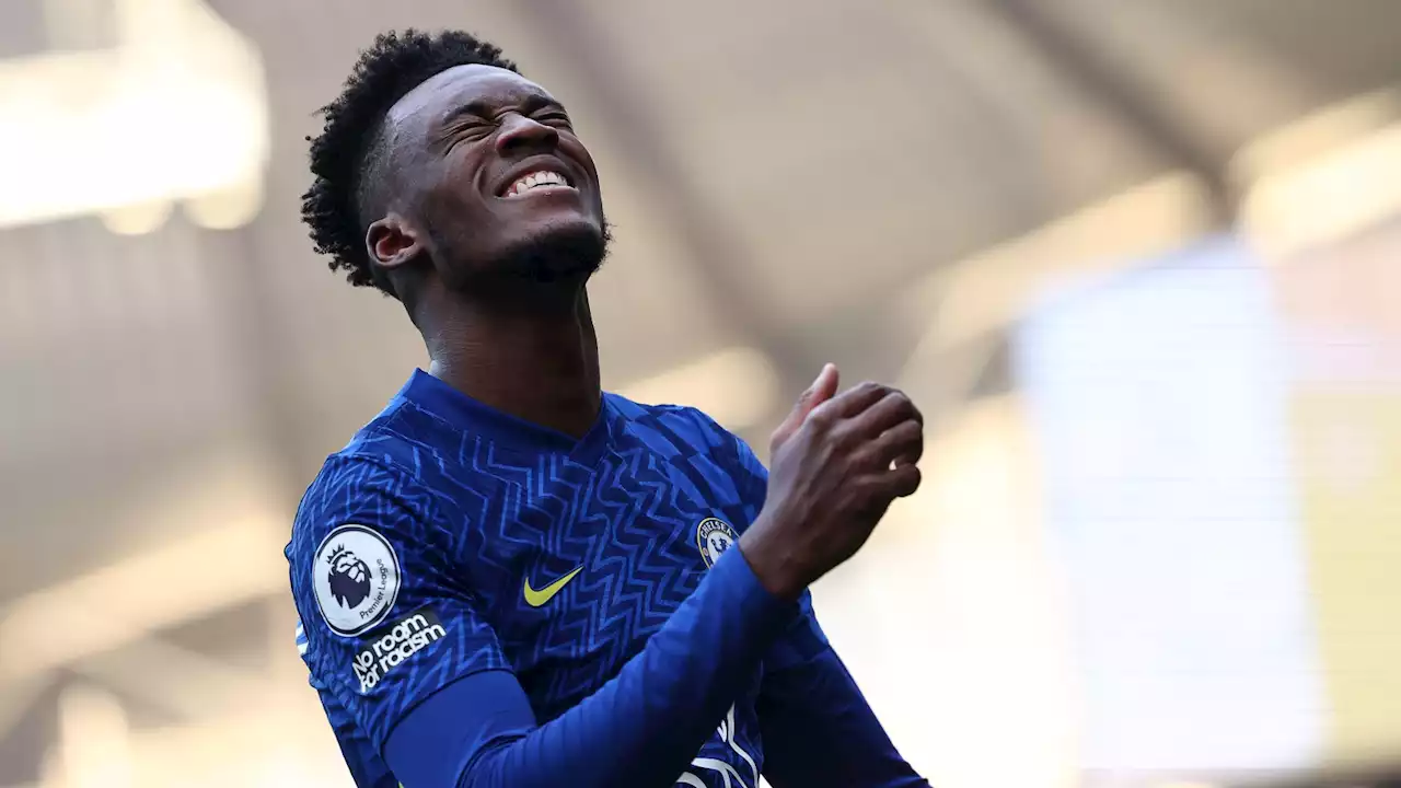 Dortmund 'enter the race' with '20 teams interested' in wantaway Chelsea forward