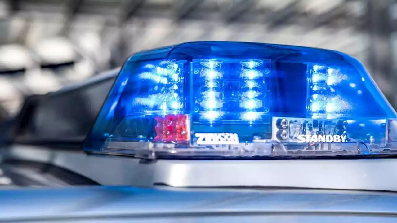 polizei sucht zeugen nach tankstellen-überfall in waller heerstraße