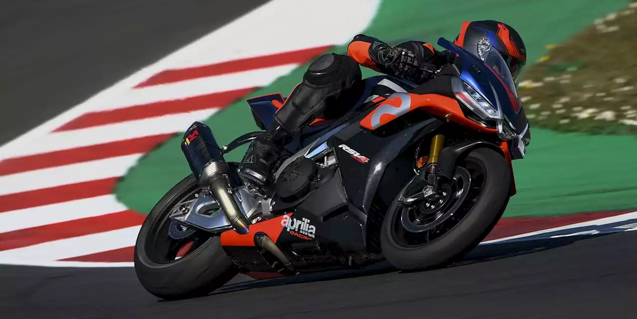 Aprilia RSV4 1100 Factory Is a Missile for the Street—and Track