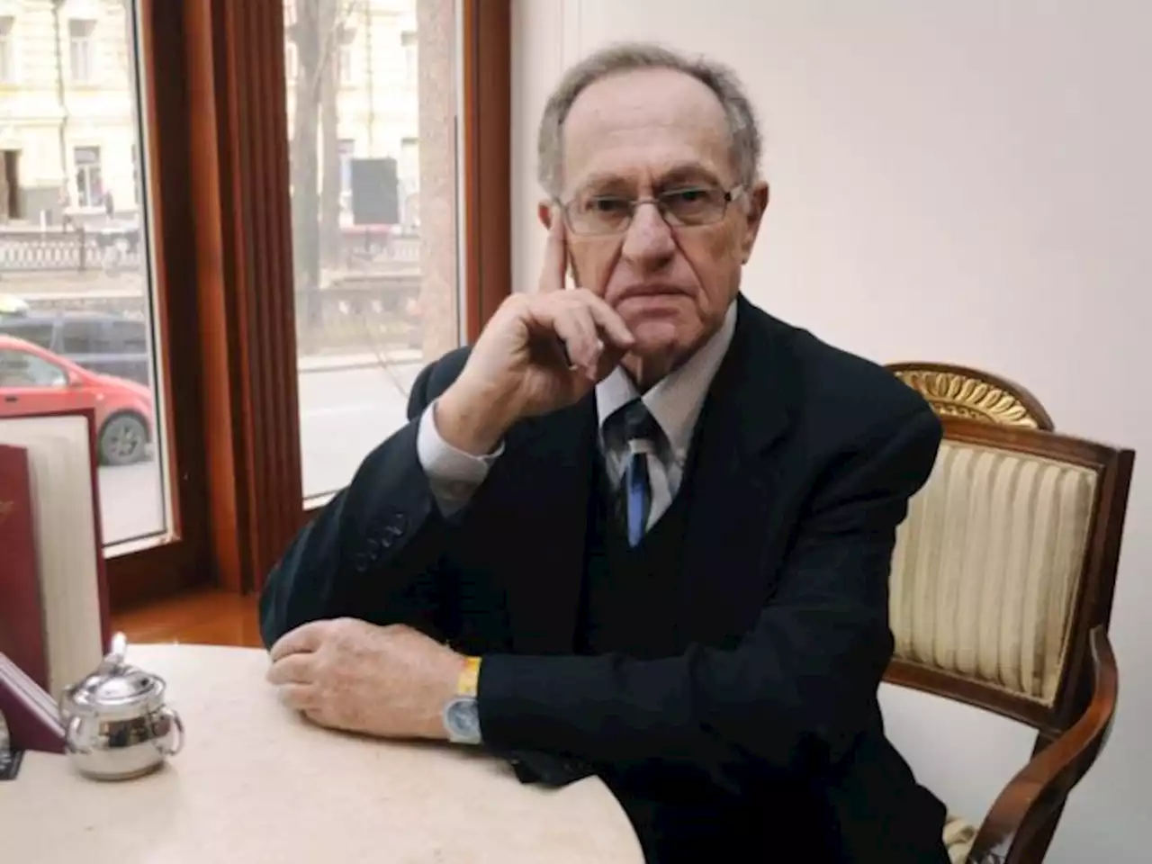 Dershowitz: DOJ Can't Use Mar-a-Lago Evidence if FBI Raid Improper