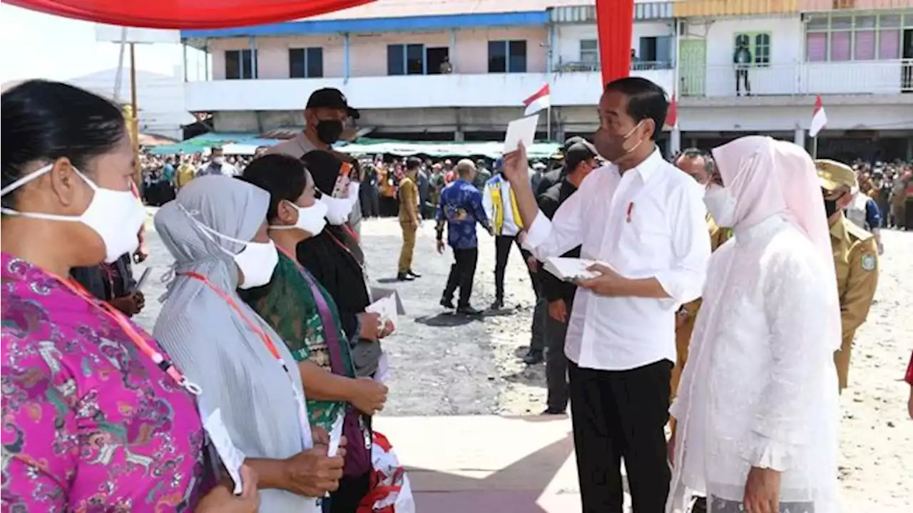 Jokowi Bawa Kabar Bahagia Buat Penerima Bansos, Simak!