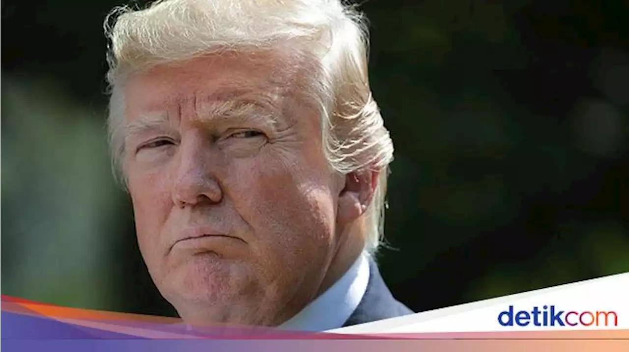 Rumah Donald Trump Digerebek FBI, Brankas Dibobol!