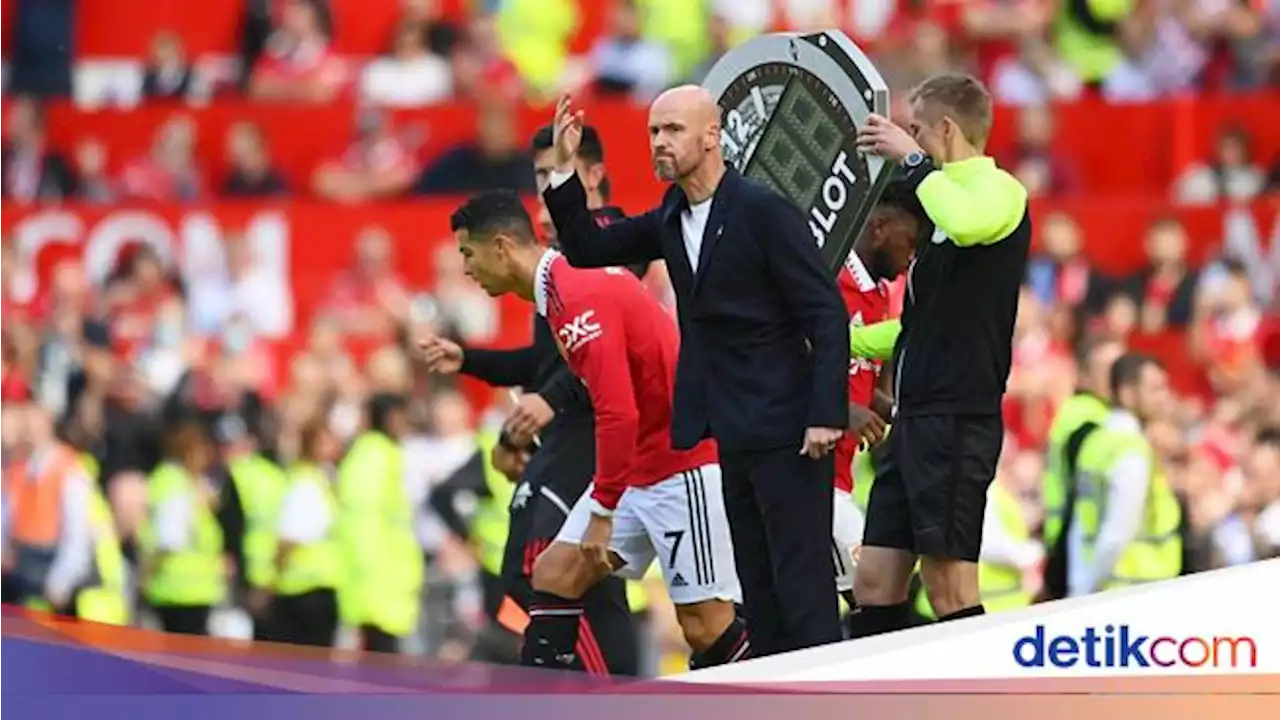 MU Didesak Mainkan Ronaldo Jadi Starter Lawan Brentford