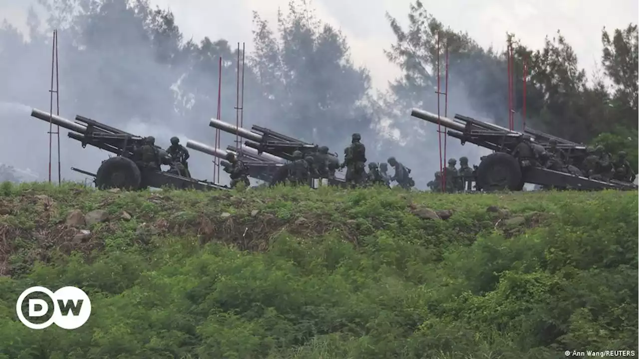 Taiwans Militär lässt die eigene Artillerie trainieren | DW | 09.08.2022