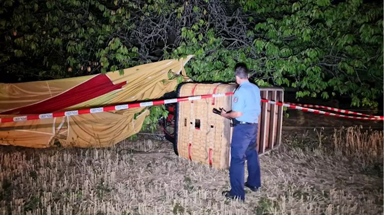 Wartender Fahrgast stirbt bei Unfall mit Heißluftballon