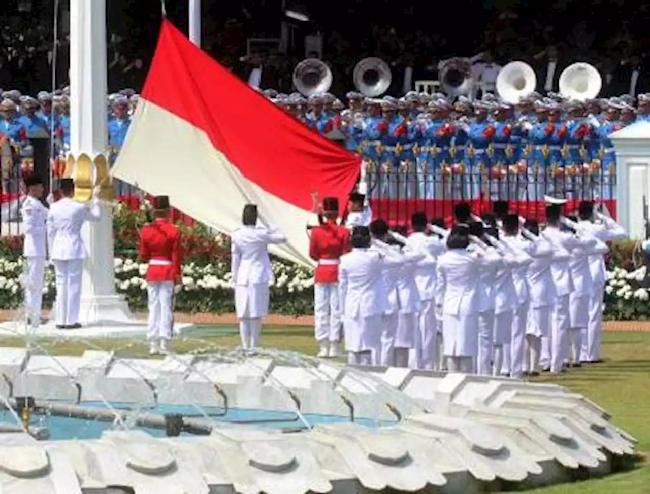 Upacara Detik-detik Proklamasi di Karanganyar Digelar di Alun-Alun