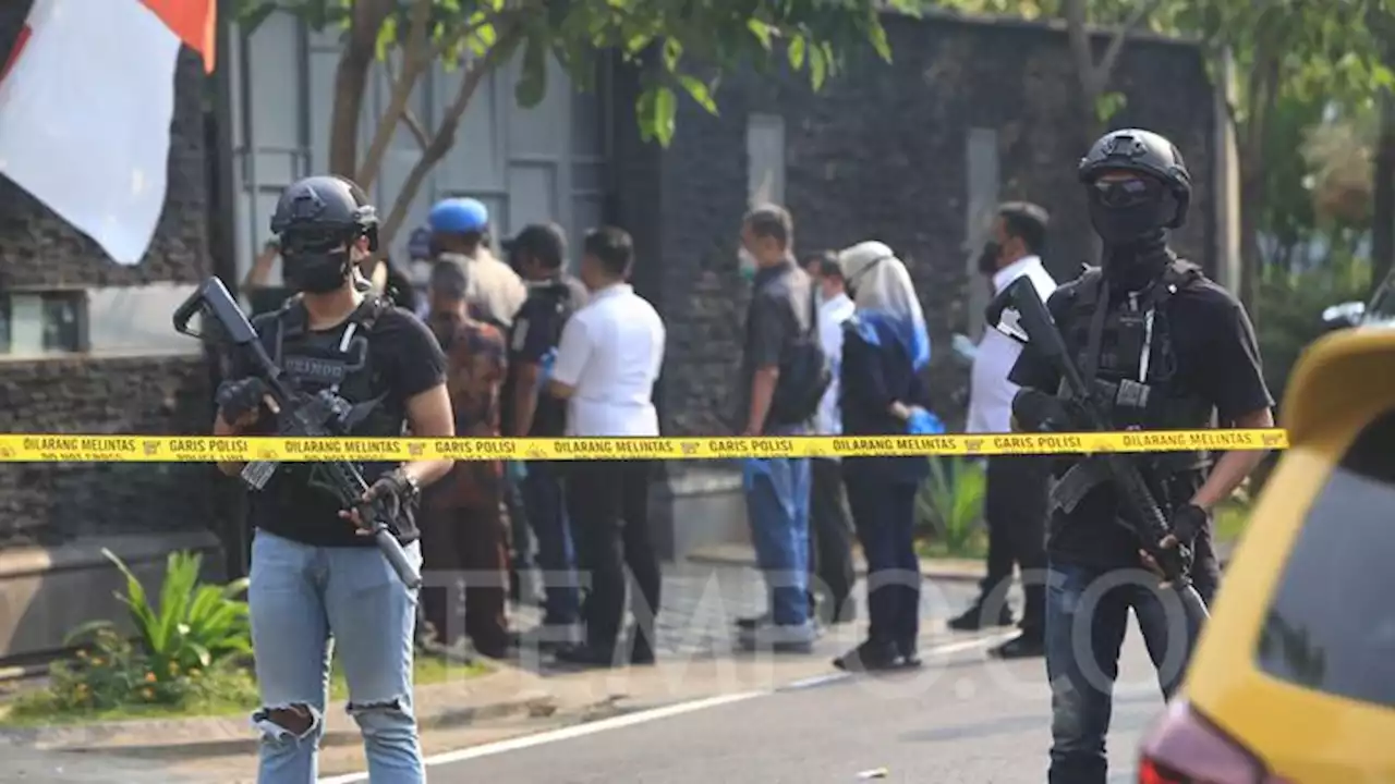 Diduga Digeledah, Rumah Pribadi Ferdy Sambo Dijaga Puluhan Personel Brimob