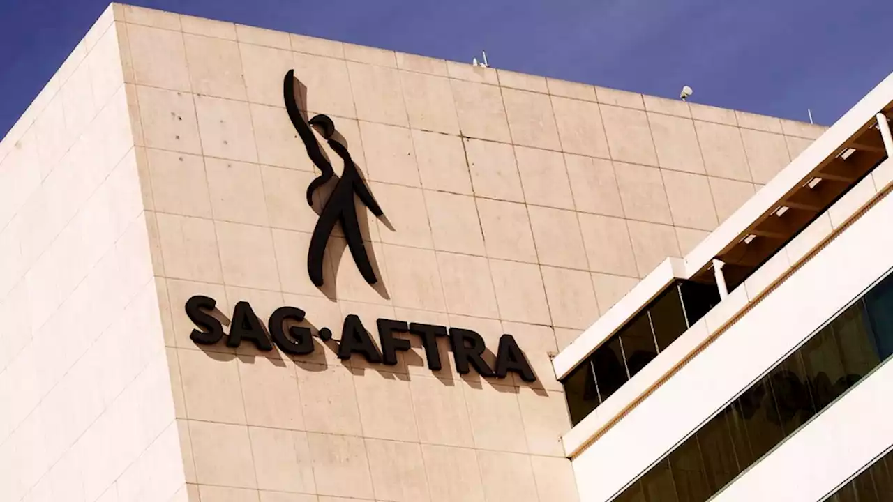 SAG-AFTRA Board Approves Tentative Netflix Agreement