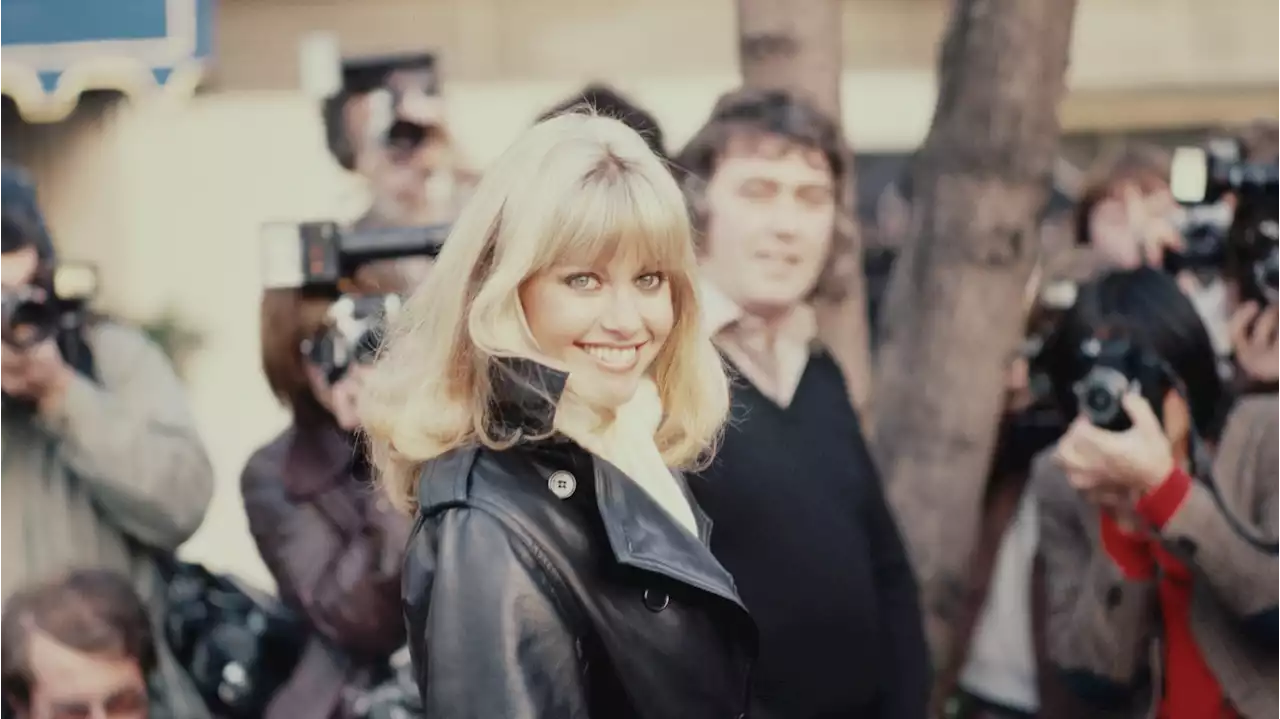 30 Glorious Old Photos of Olivia Newton-John