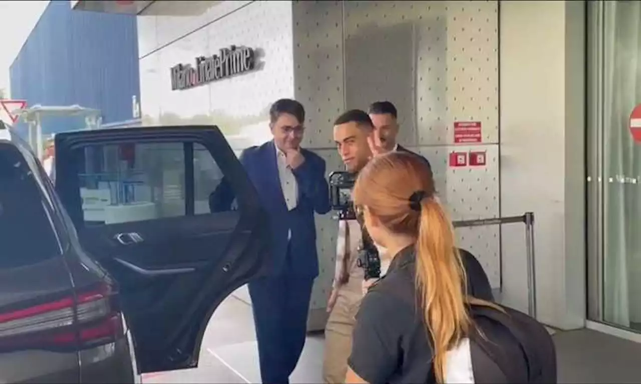 Milan, Dest è arrivato in Italia FOTO e VIDEO