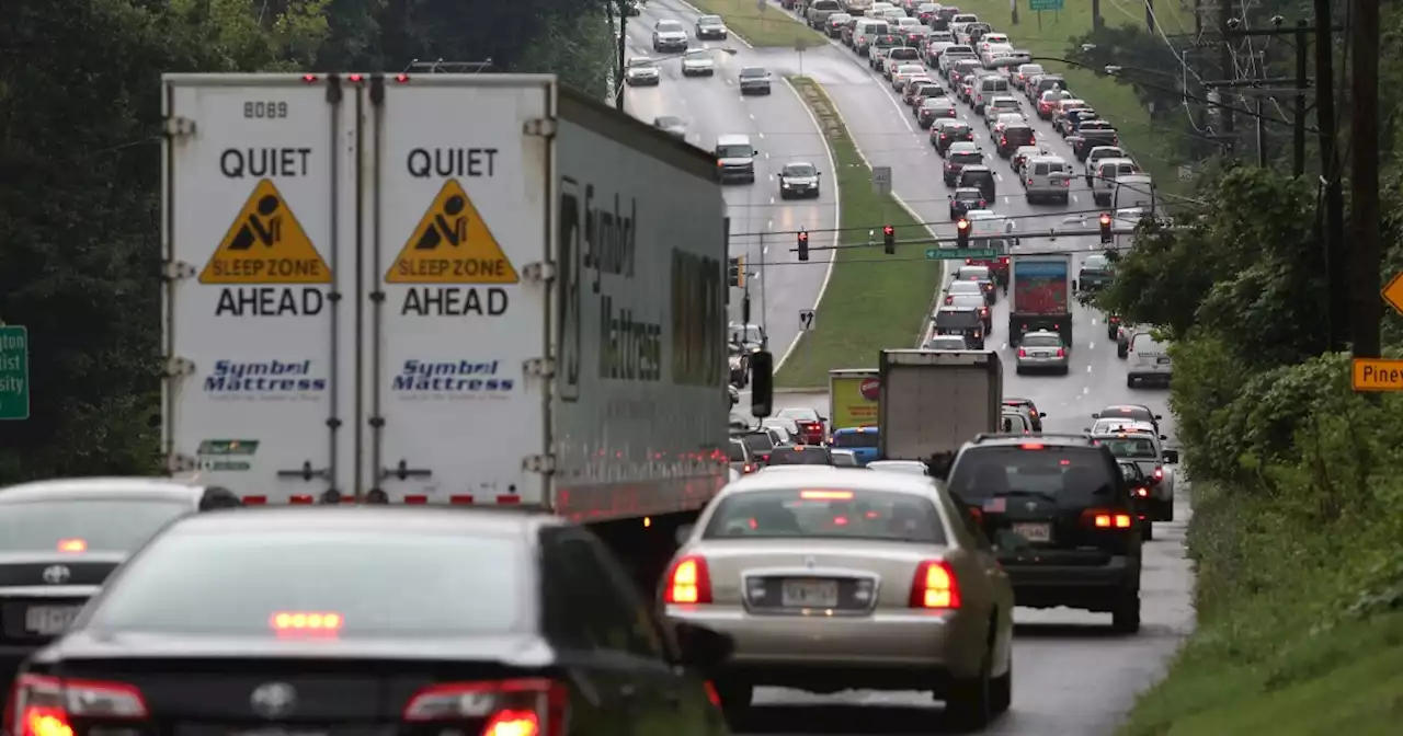 SEE IT: Massive Alfredo sauce spill results in Tennessee highway closure