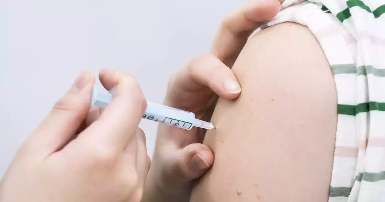 Covid-19 booster vaccines offered to healthcare staff and those with health conditions