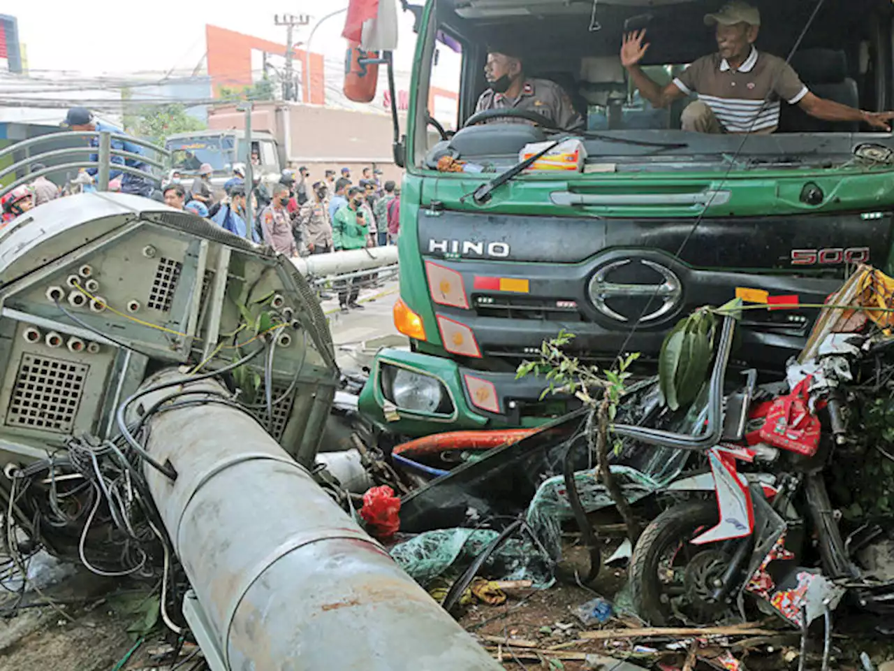 Akibatkan 10 Orang Tewas, Sopir Trailer Maut Bekasi Jadi Tersangka