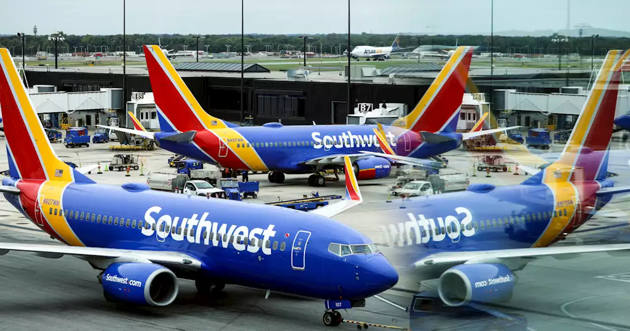 Southwest Airlines pilot asks passengers to stop AirDropping nudes