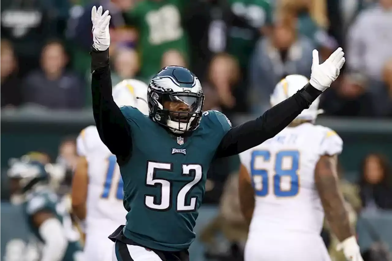 Eagles waive former third-round pick Davion Taylor; Anthony Harris headlines practice squad