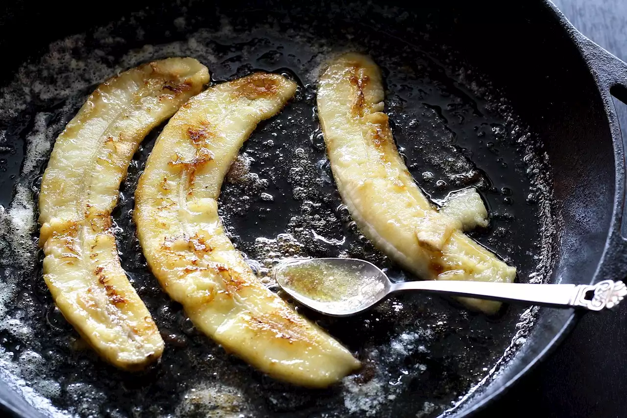 How to season a cast iron pan