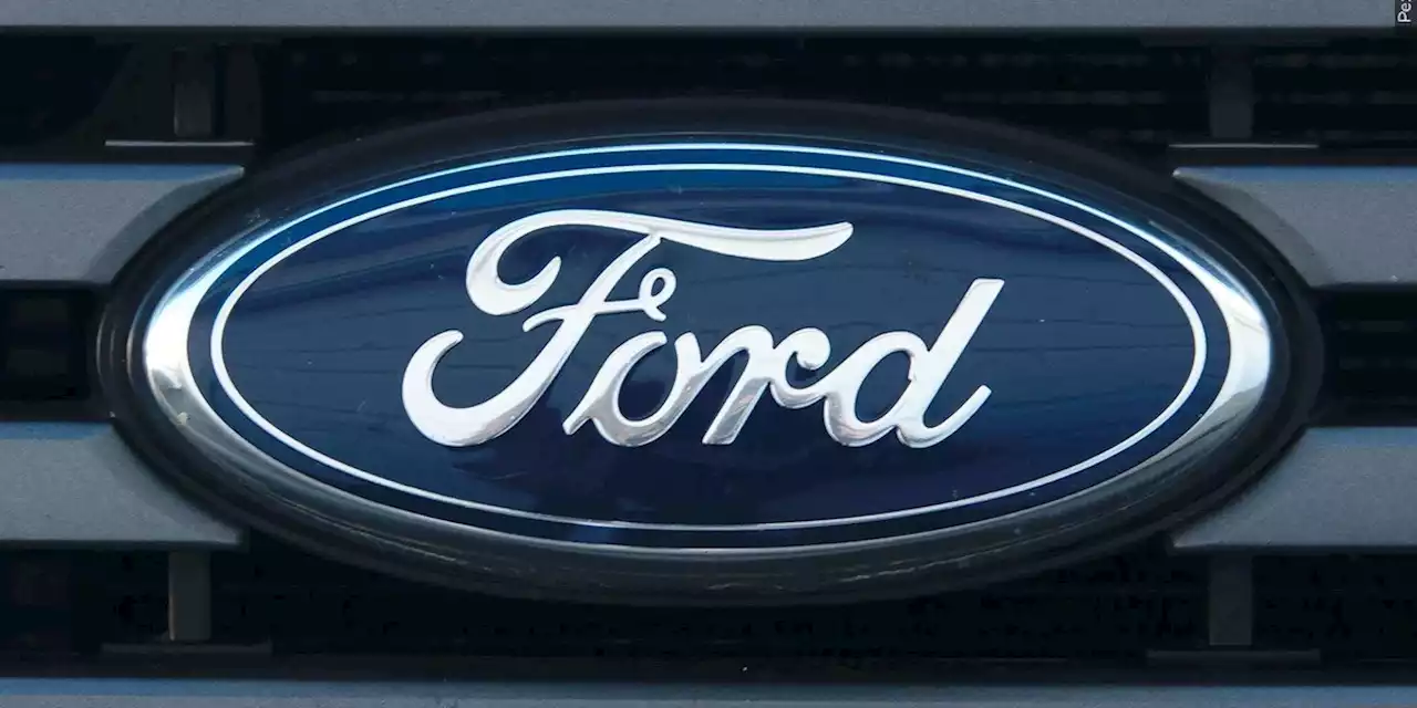 Ford recalls SUVs; heating and cooling fans can catch fire