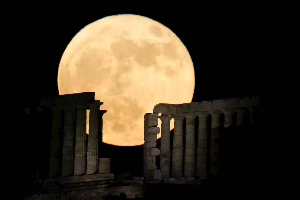 When is the next full moon? Harvest moon peaks this weekend