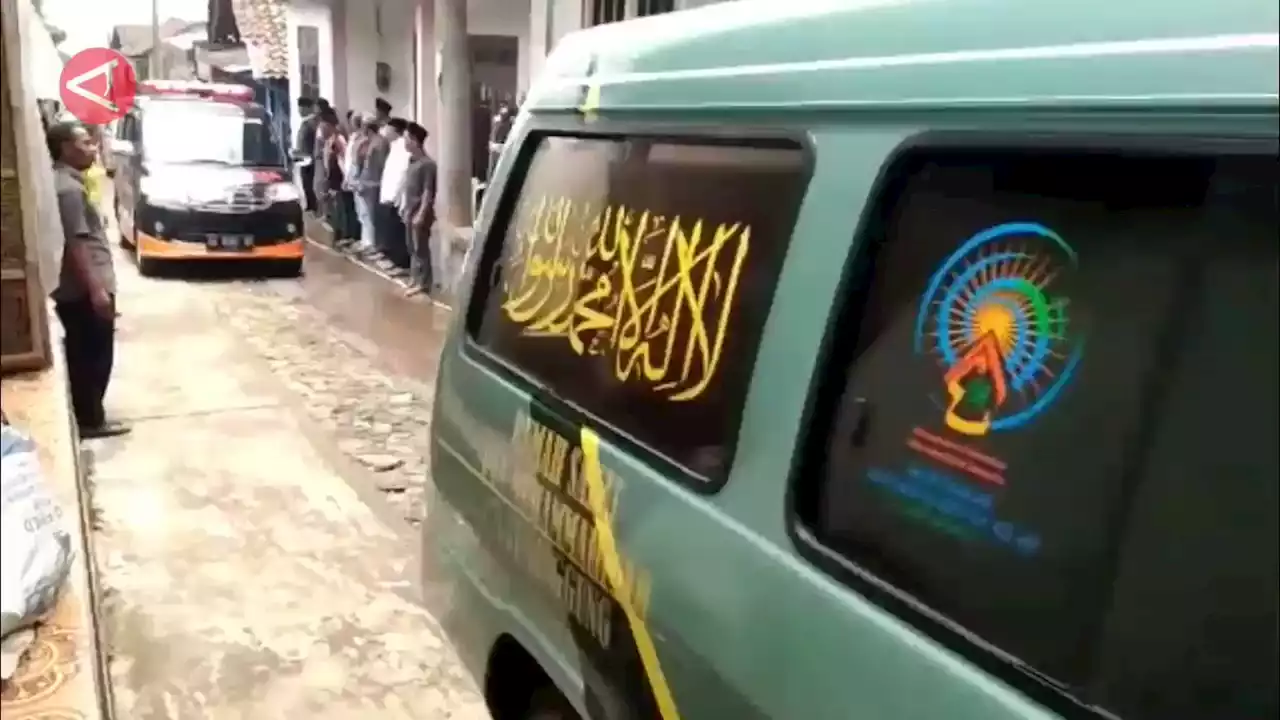 Tiga jenazah korban kecelakaan di Wonosobo dimakamkan di Gandurejo - ANTARA News