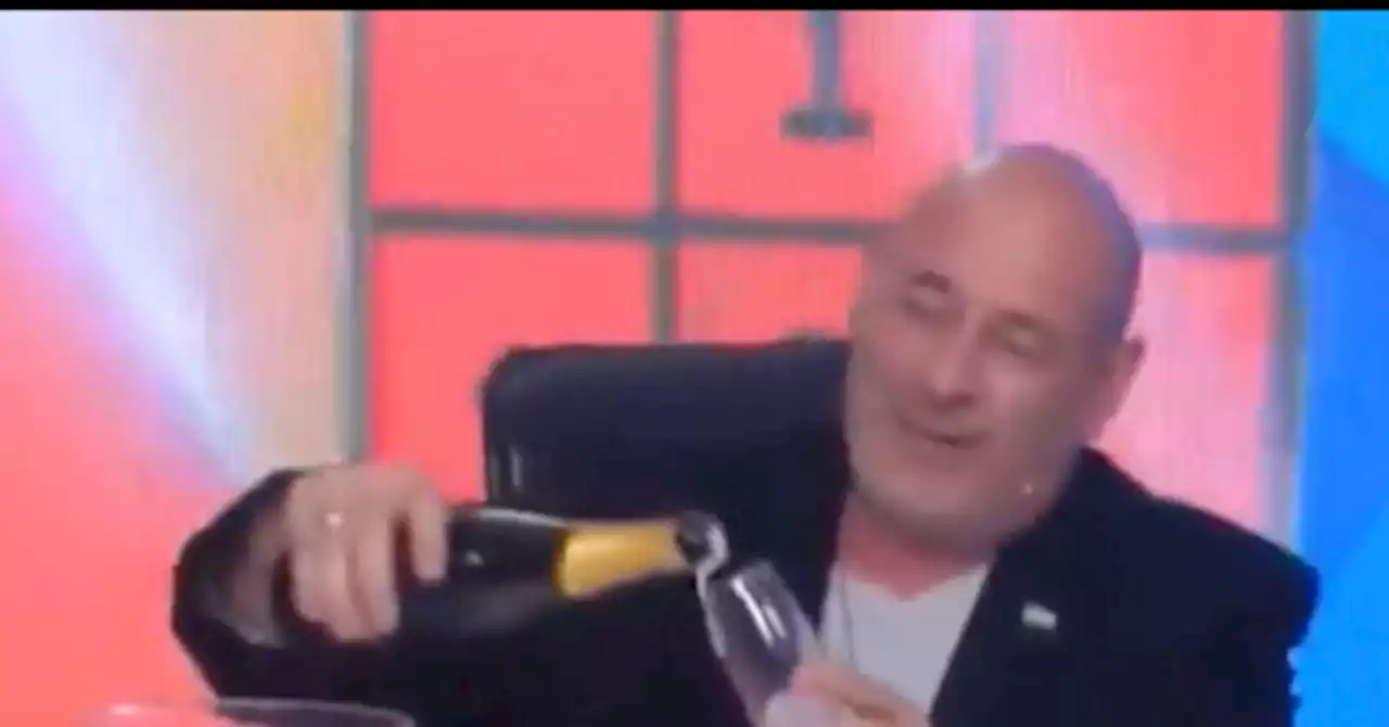 Argentine TV Show Host Celebrates Death of 'Old B***h' Queen