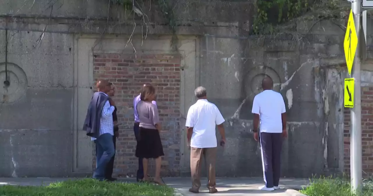 Passionate group gathers support to turn old train embankment into Bronzeville Trail