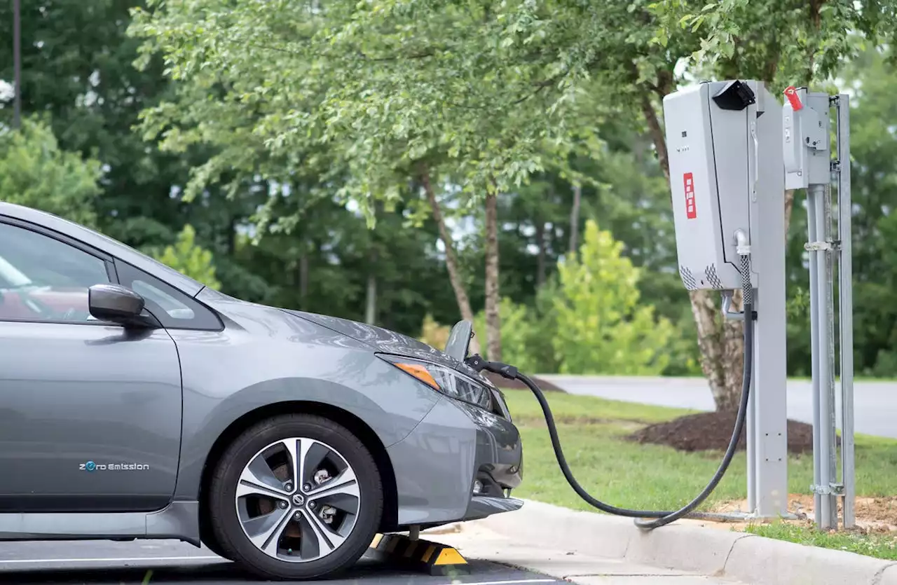 A Nissan LEAF Can Power Your Home With This New Charger