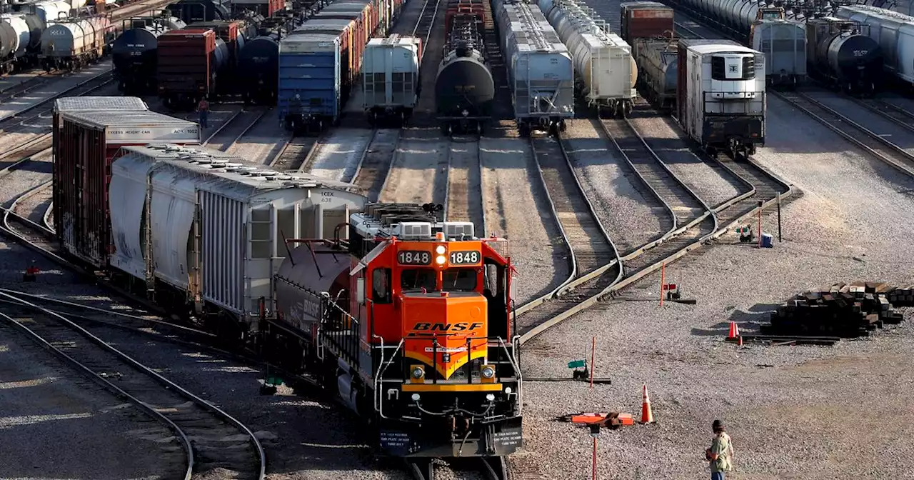 A looming railroad strike next week could cost U.S. economy $2 billion a day