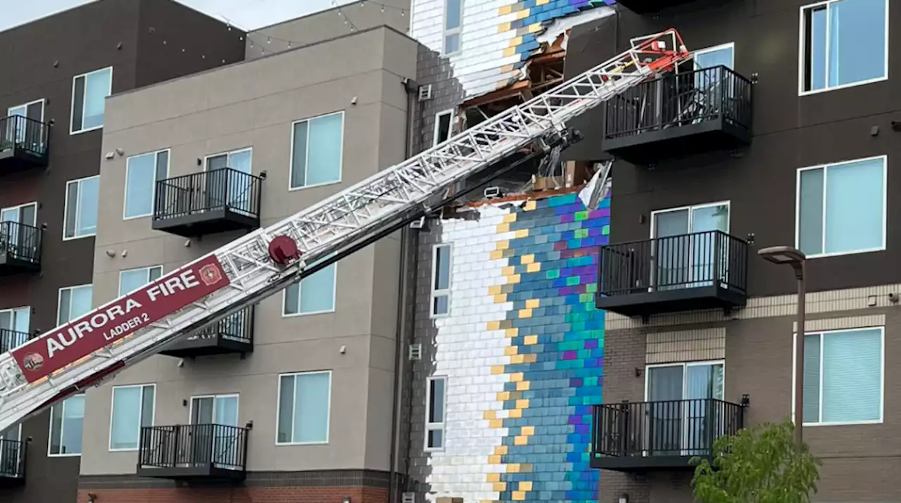 Explosion at multi-residential building in Aurora blows out exterior wall as firefighters were checking on smoke