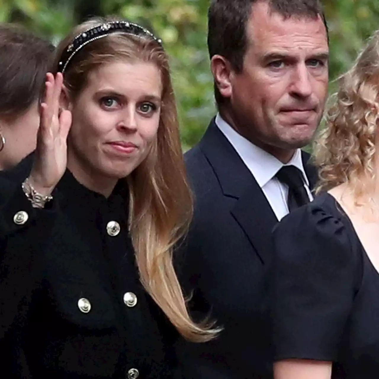 Princess Beatrice, Prince Andrew and More Royals Unite at Balmoral After Queen Elizabeth's Death - E! Online