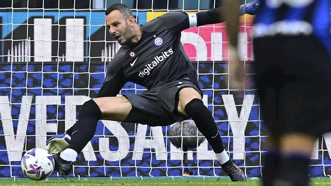 Un super Handanovic, un guizzo di Brozovic: e l'Inter beffa il Torino all'89'