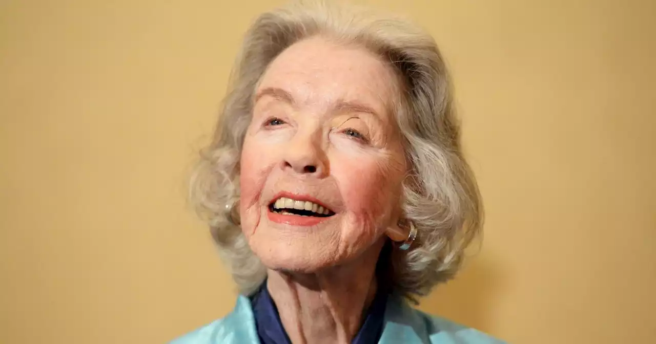 Marsha Hunt, blacklisted ‘40s movie star, dies at 104