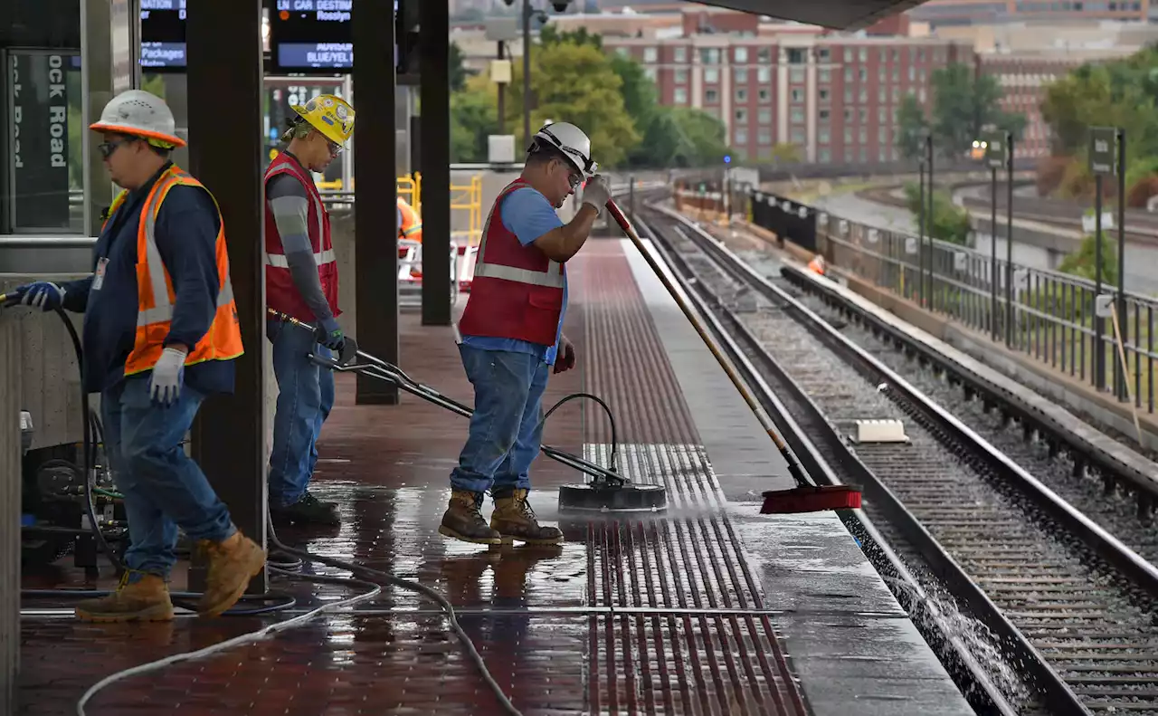 Eight-month Yellow Line shutdown comes as riders grow weary of waits