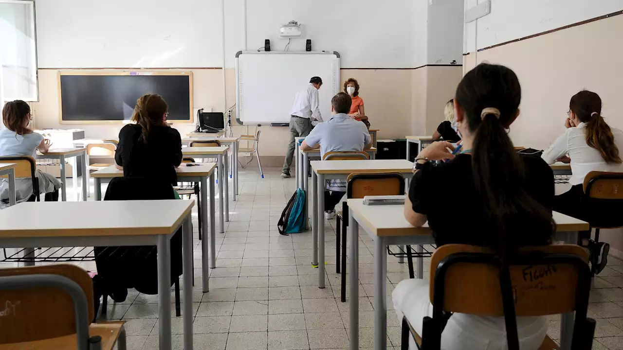 Scuola: da lunedì al via il nuovo anno scolastico. Ultimo weekend di vacanza per 7 regioni