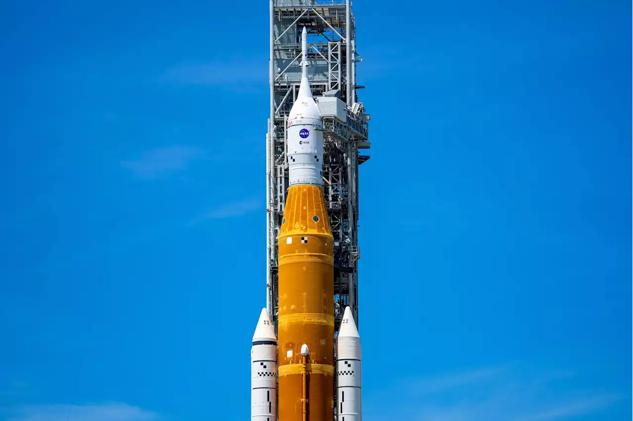 NASA Teams Replace Seals on Artemis I Moon Rocket, Prepare for Tanking Test