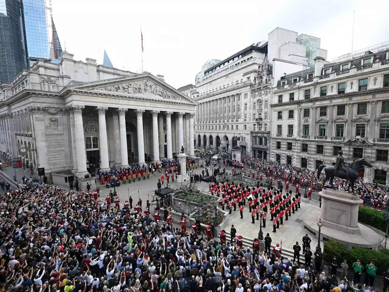 Crowds enjoy ‘momentous’ scene as Charles proclaimed King outside Royal Exchange