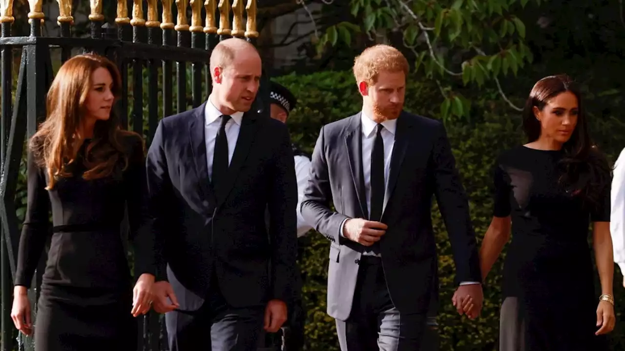 William, Harry, Kate und Meghan zeigen sich gemeinsam